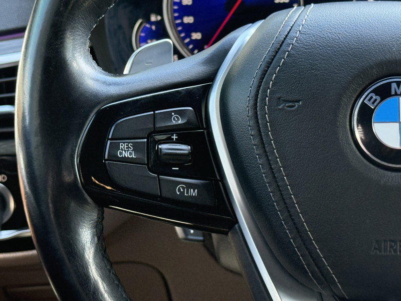 BMW SERIE 5 - Photo 11