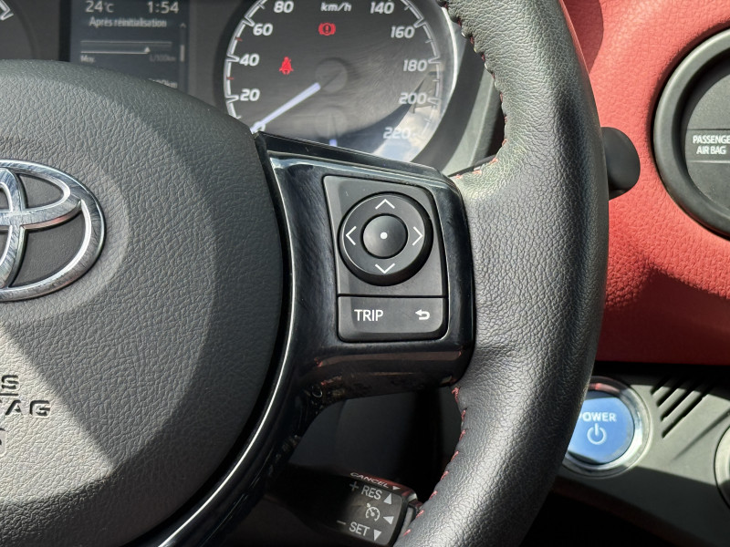 TOYOTA YARIS - Photo 10