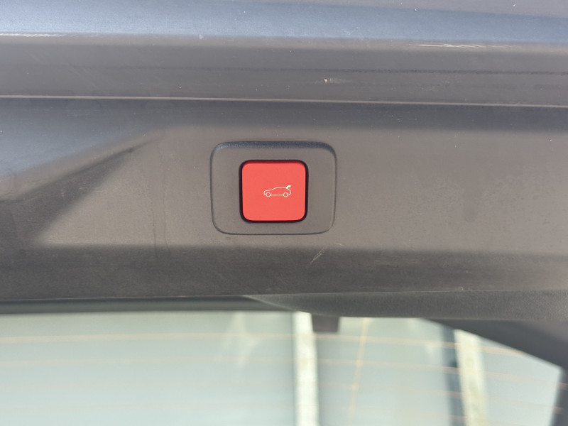 PEUGEOT 3008 - Photo 20
