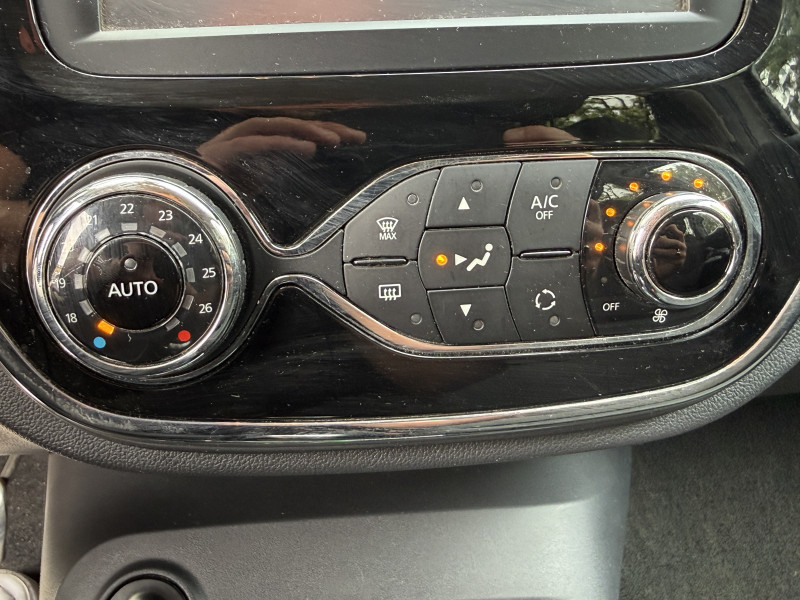 RENAULT CAPTUR - Photo 8