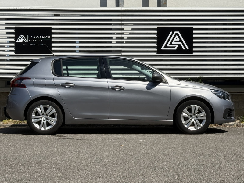 PEUGEOT 308 - Photo 16
