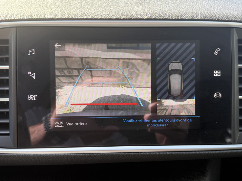 PEUGEOT 308 - Photo 18