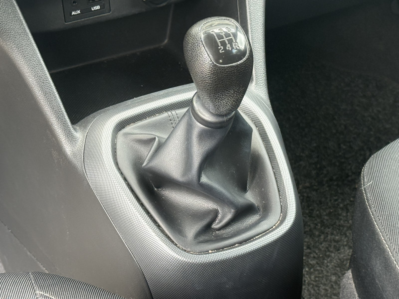 HYUNDAI I10 - Photo 9