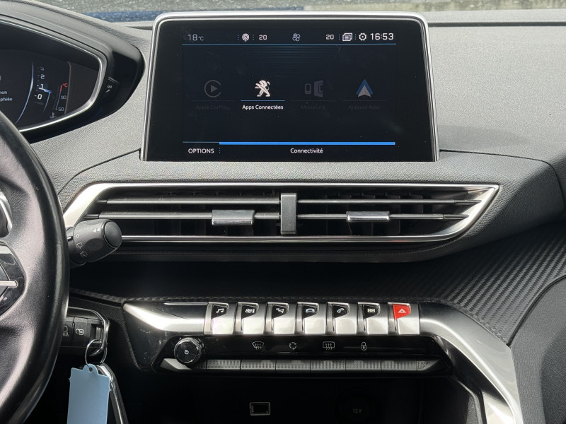 PEUGEOT 5008 - Photo 16