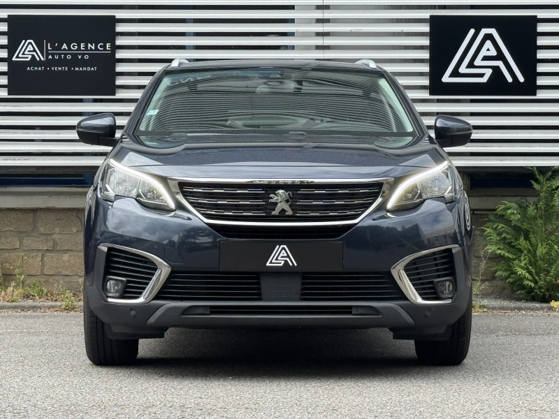 PEUGEOT 5008 - Photo 2