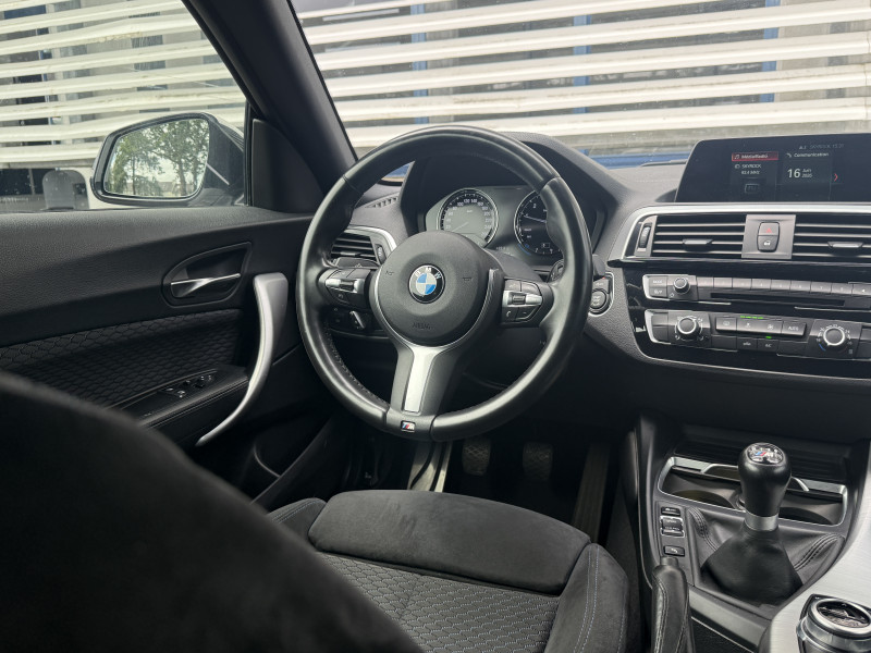 BMW SERIE 1 - Photo 16