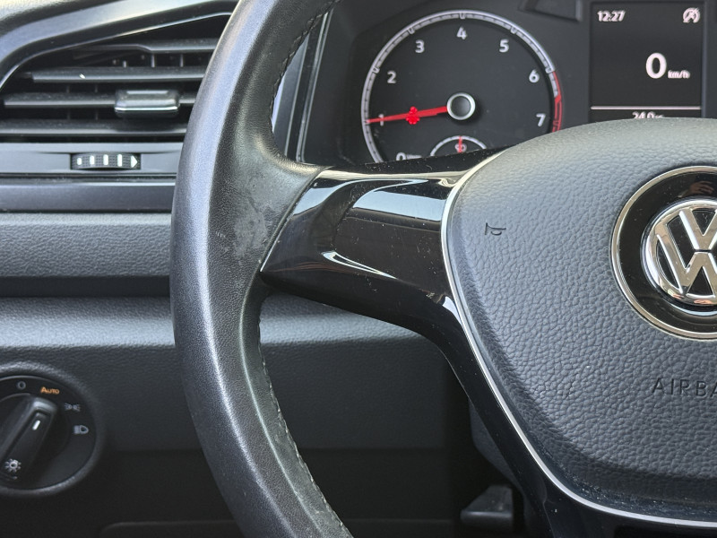 VOLKSWAGEN T-ROC - Photo 9