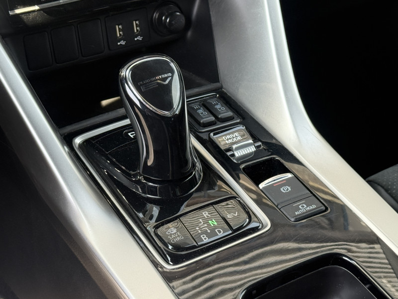 MITSUBISHI ECLIPSE CROSS - Photo 12