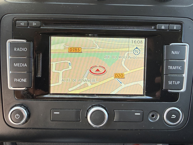 VOLKSWAGEN TOURAN - Photo 15