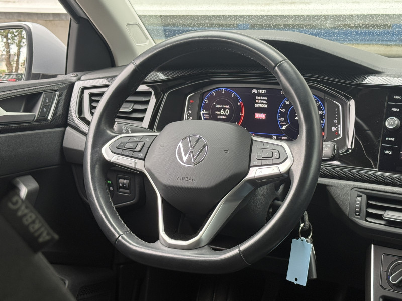 VOLKSWAGEN POLO - Photo 8