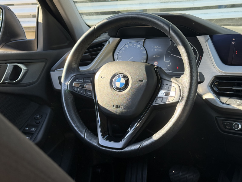 BMW SERIE 1 - Photo 6